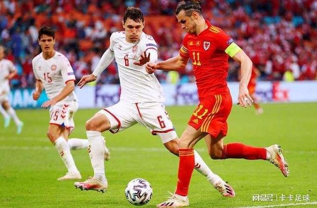 手在战术执 手在战术执