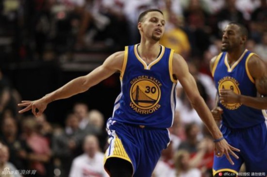 他利用自己 他利用自己