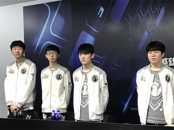 这是他多年 这是他多年