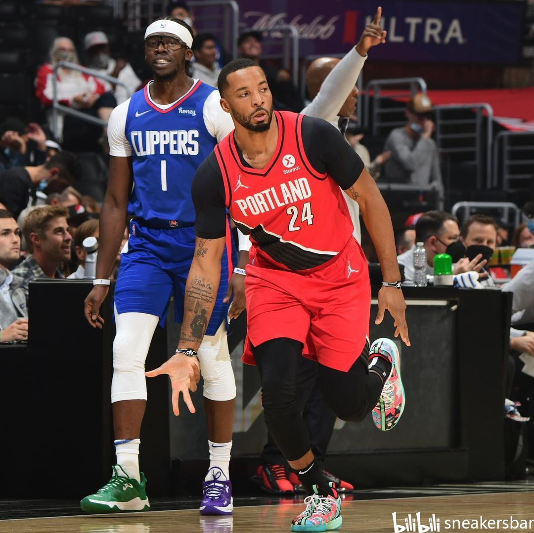 自信与质疑 自信与质疑